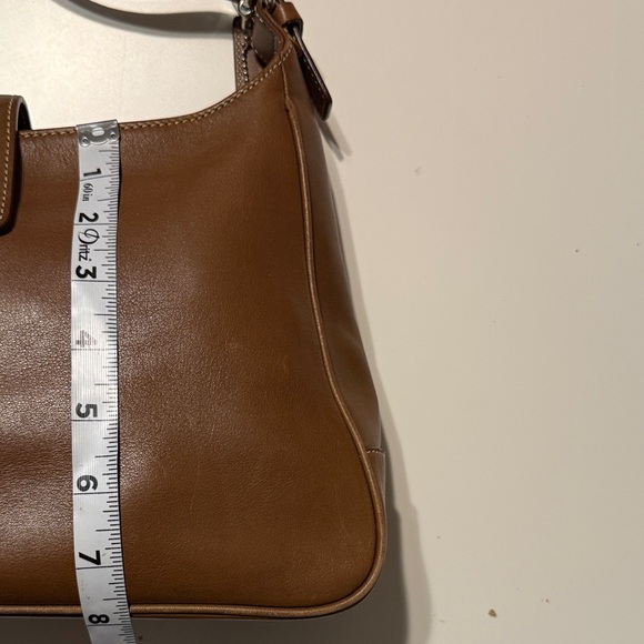 Coach Elegant Brown Leather Shoulder Bag The Coach Hamptons 7789 Hobo bag - Picture 12 of 14